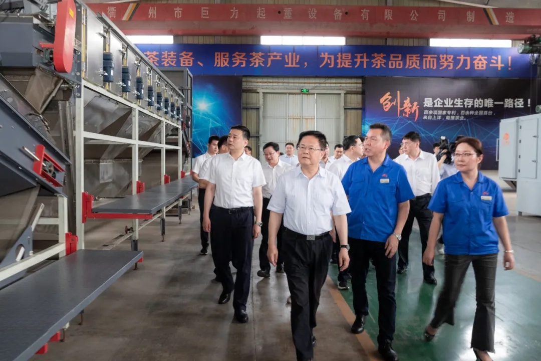 1636191977149969.jpg 412414.jpg